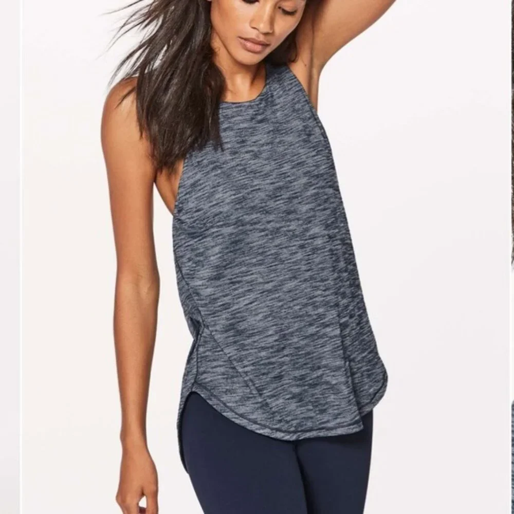 Lululemon Raise The Barre Tank Low Back Workout Tank Top With Sports Bra Size 6 - Picture 3 of 16